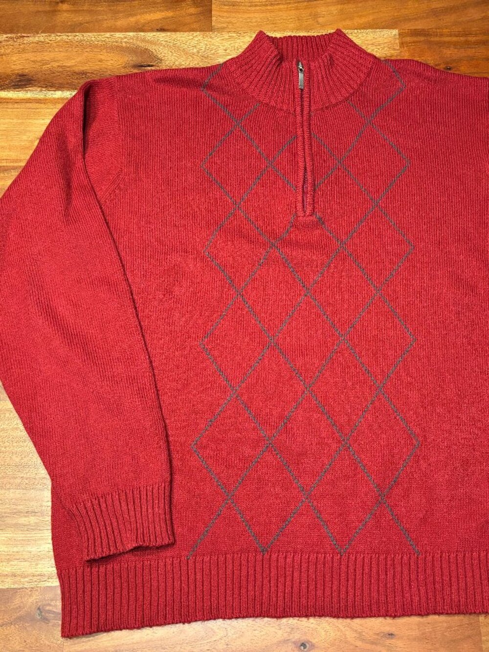 Oscar de la Renta Red Argyle Quarter-Zip Sweater - Men's Large
